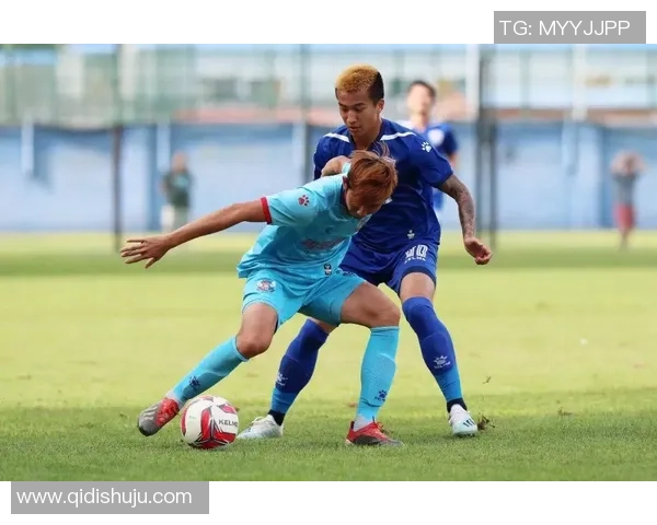 成都篮球队以60分领跑冠军赛积分榜展现强大实力与团队合作精神